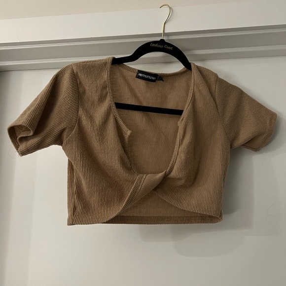 PrettyLittleThing - crop top - Picture 1 of 2